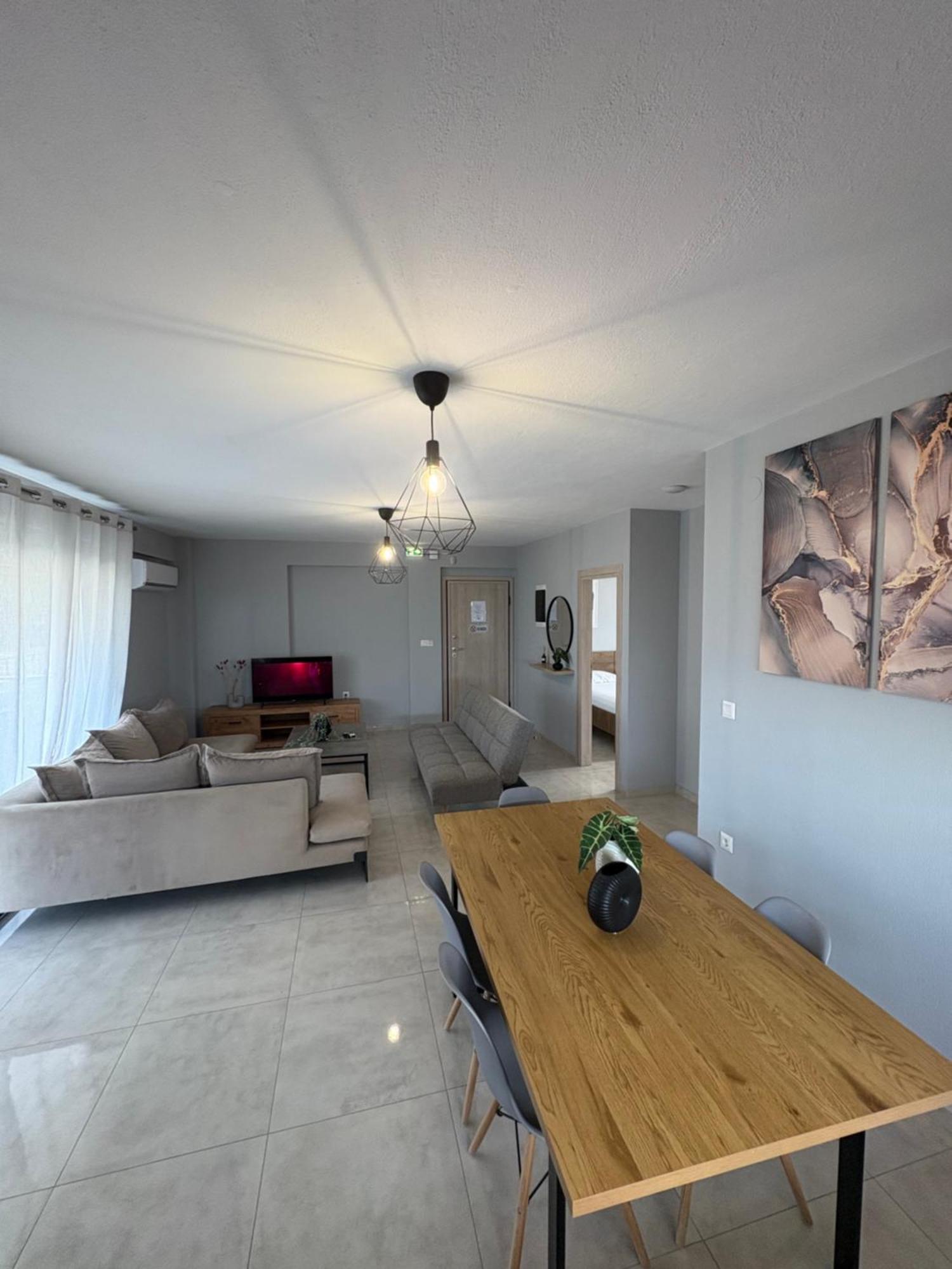 Apartment Elinor *